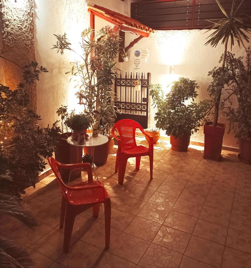 Ιno Skiathos Екстериор снимка
