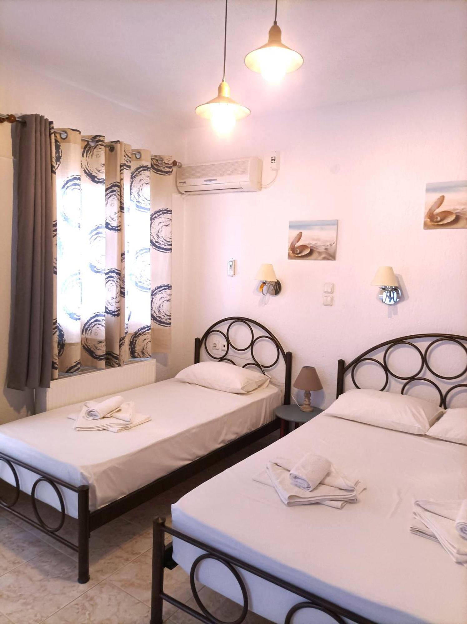 Ιno Skiathos Екстериор снимка
